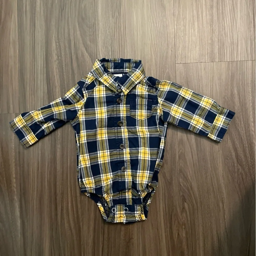 Carter's Navy and Yellow Plaid button down long sleeve Baby Onesie size 3M